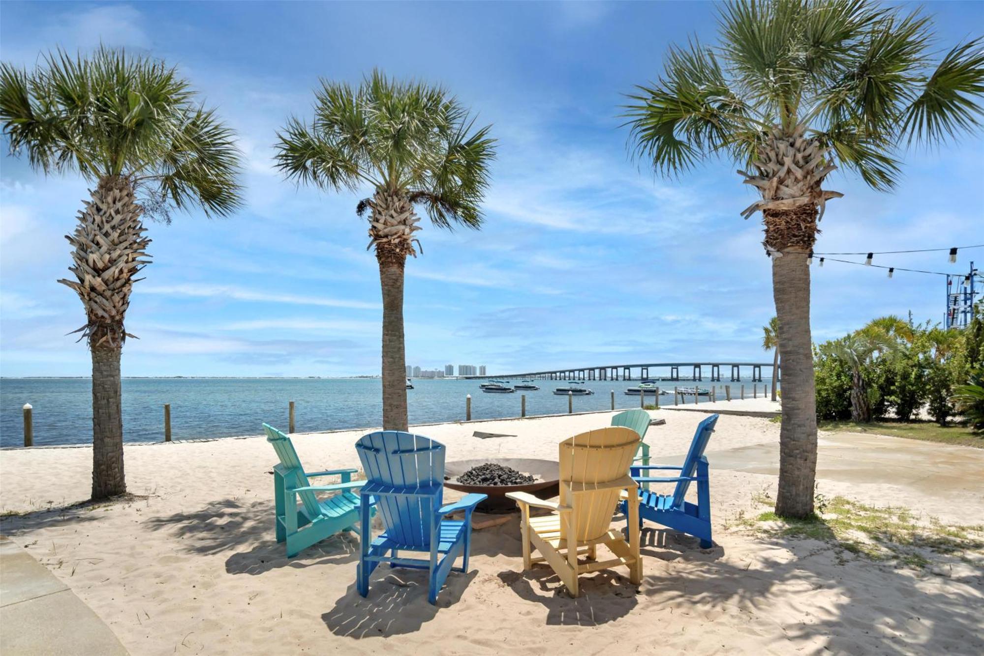 Western Waterfront 3*